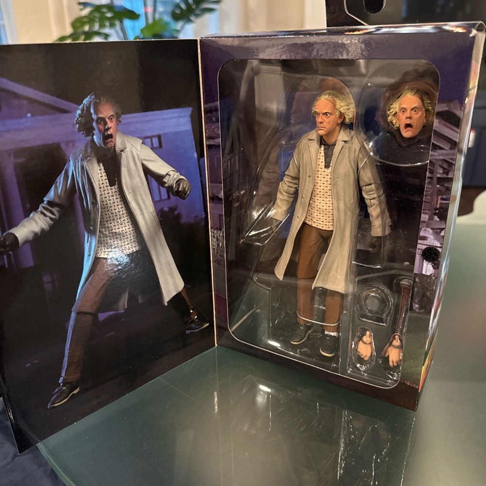 NEW IN BOX Neca Back To The Future 35 Ultimate Doc Brown Action Figure